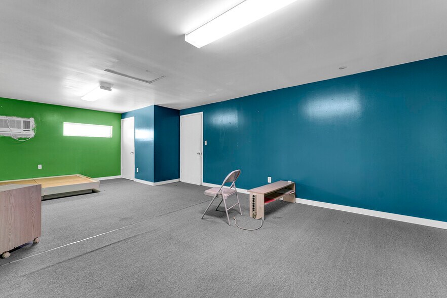 More Photos Of 6565 SW 127th Ave, Miami Religious Facility For Sale