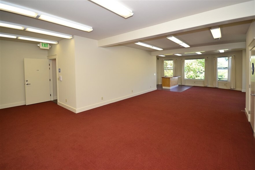 More Photos Of 217-243 W Richmond Ave, Richmond Office Residential For Lease