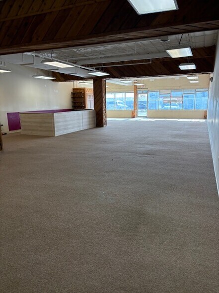 More Photos Of 145-153 Sayton Rd, Fox Lake Unknown For Lease