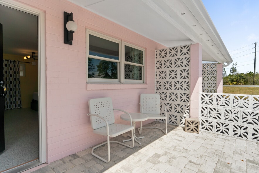 More Photos Of 3155 W Highway 98, Port Saint Joe Hotel For Sale