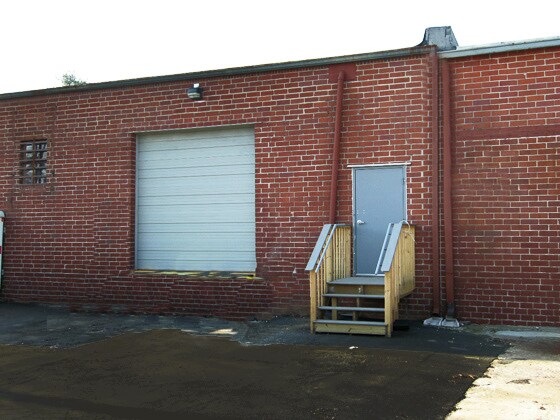 More Photos Of 2135 Liddell Dr, Atlanta Light Manufacturing For Lease