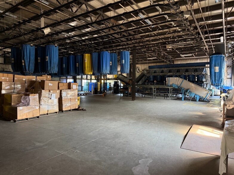 More Photos Of 331-335 N Main St. & W 8th Ave., Gloversville Manufacturing For Sale