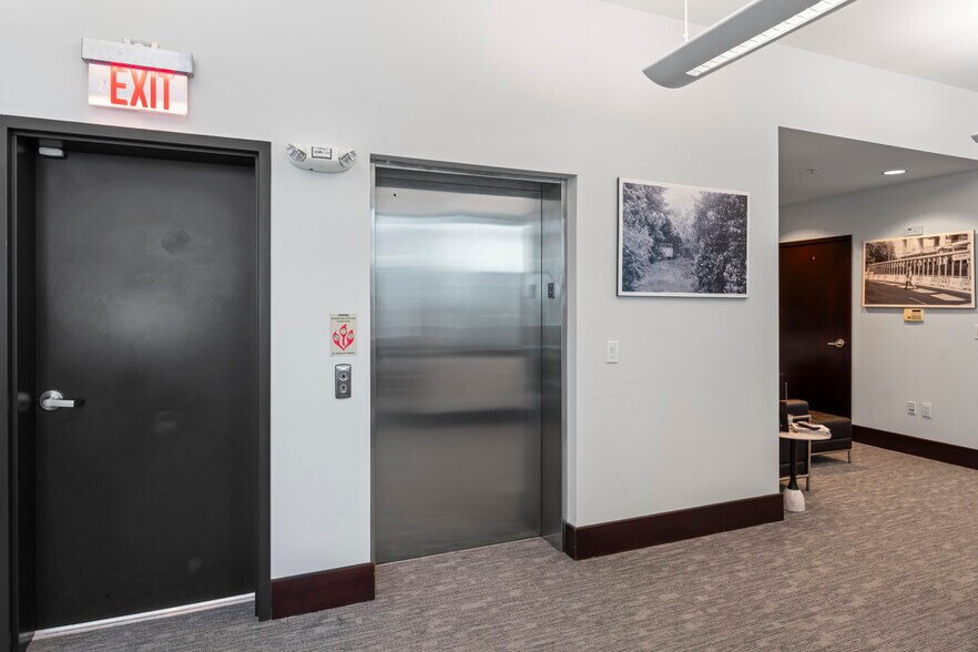 More Photos Of 7809 Woodmont Ave, Bethesda Office Residential For Sale