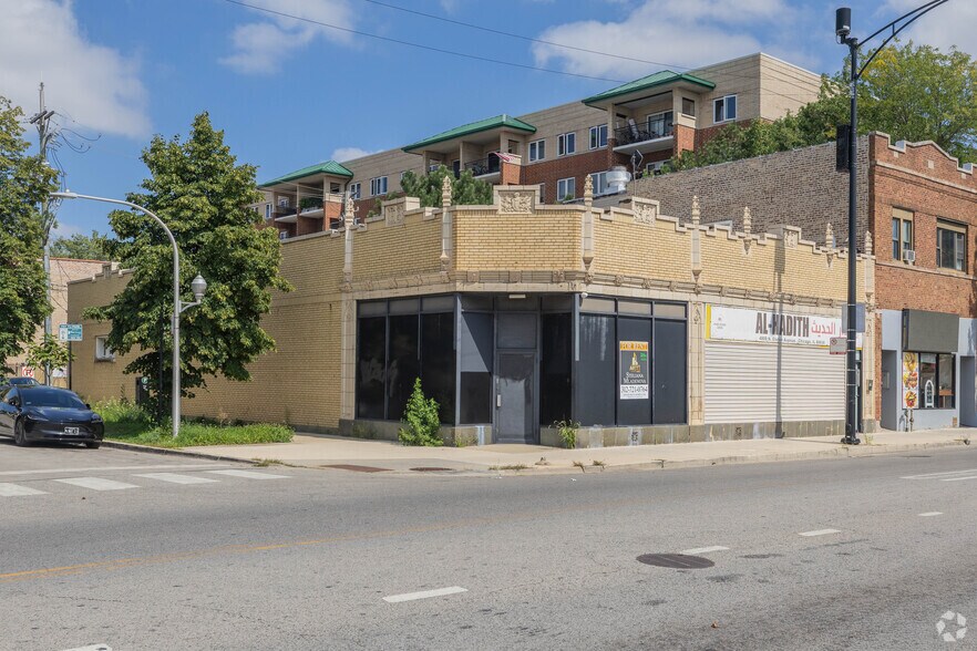 Primary Photo Of 4809-4811 N Elston Ave, Chicago General Retail For Lease