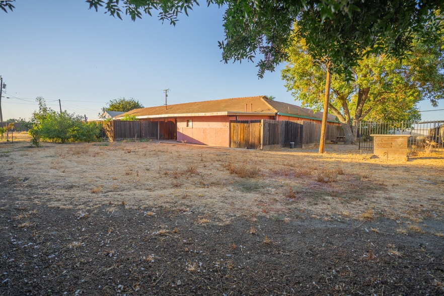 More Photos Of 2509 E Pacheco Blvd, Los Banos Hotel For Sale