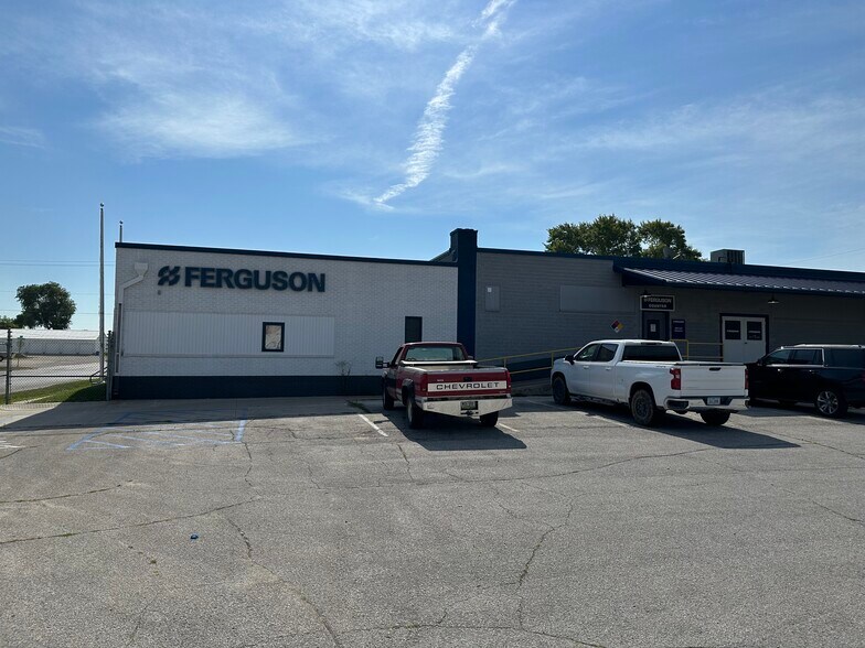 More Photos Of 2025 1st Ave N, Fort Dodge Industrial For Sale