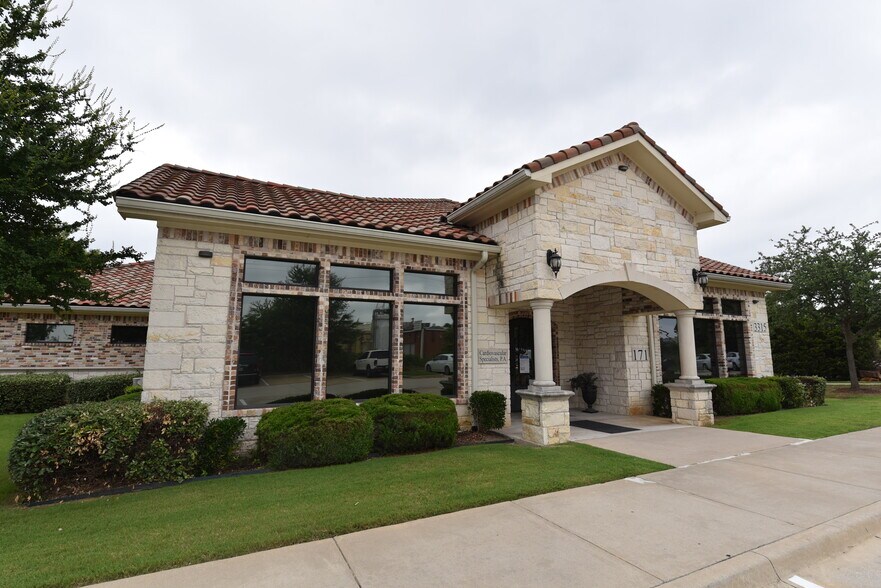 More Photos Of 3315 Unicorn Lake Blvd, Denton Medical For Lease
