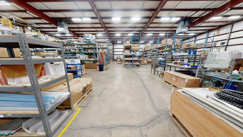 More Photos Of 2120 Town West Dr, Rogers Warehouse For Sale