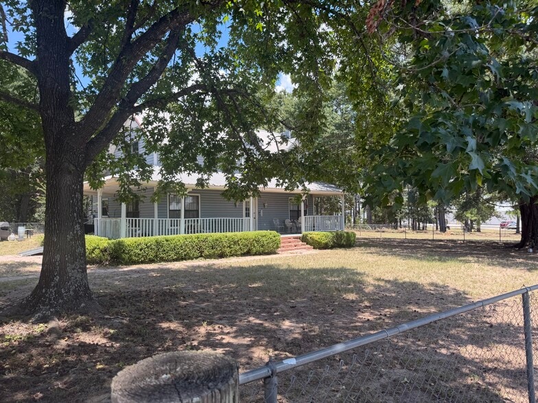 More Photos Of 19780 Interstate 20 N Access Rd, Wills Point Flex For Sale