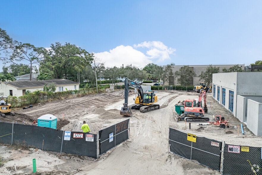 More Photos Of 3772 S Military Trl, Lake Worth General Retail For Lease