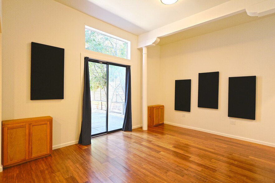 More Photos Of 2035-2037 Ashby Ave, Berkeley Storefront Retail Residential For Sale