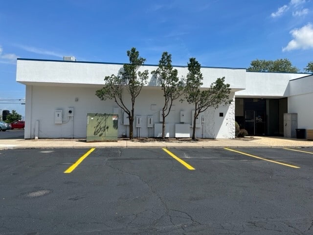 More Photos Of 536-544 W National Rd, Vandalia Storefront Retail Office For Lease