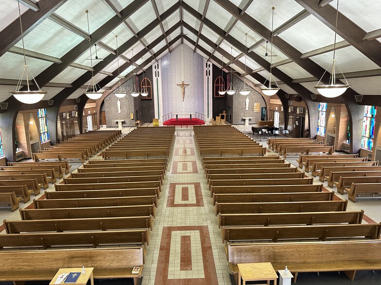 More Photos Of 78 Cherry St, Park Forest Religious Facility For Sale