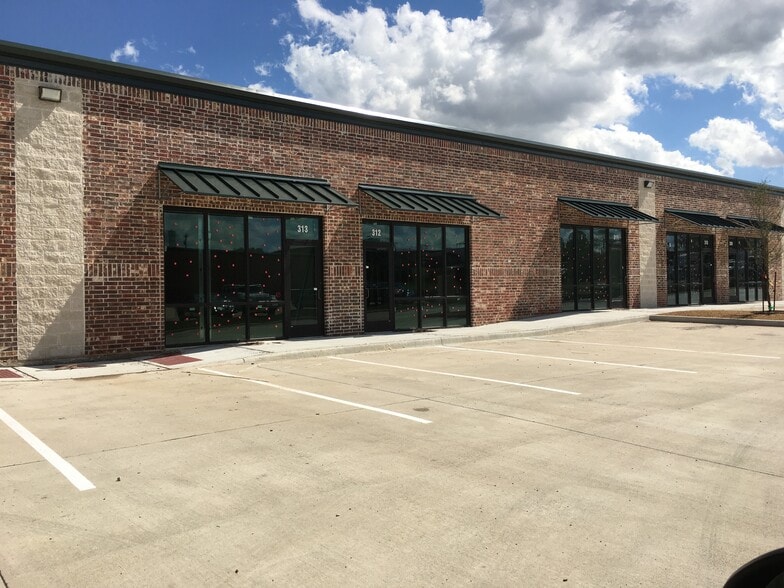 More Photos Of 650 E State Highway 121, Lewisville Industrial For Sale