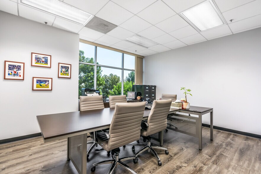 More Photos Of 6B Liberty, Aliso Viejo Office For Sale