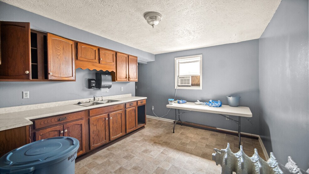 More Photos Of 111 W Main St, West Union Flex For Sale