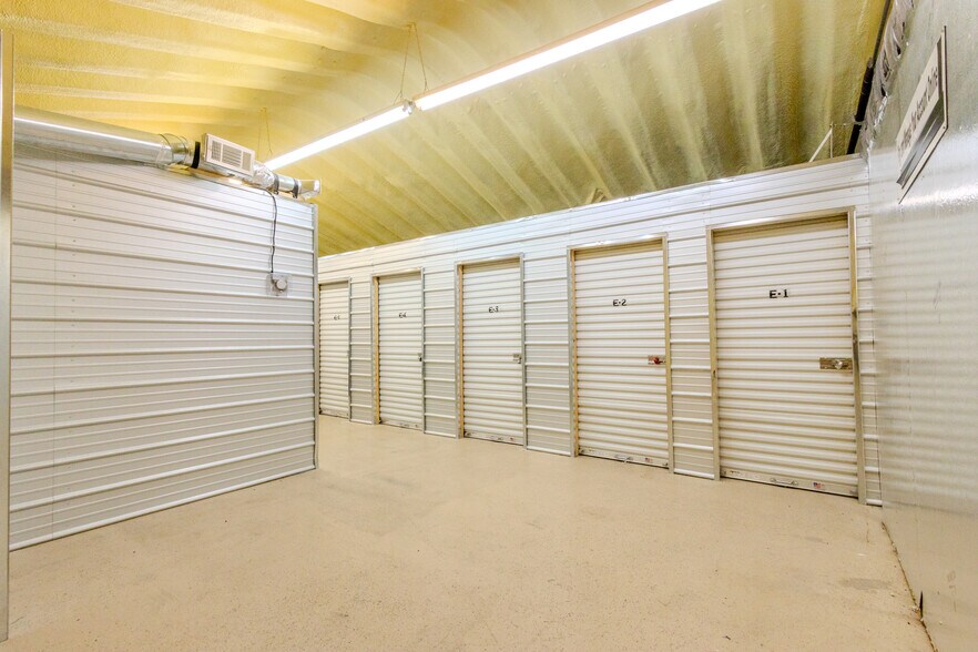 More Photos Of 300 TX-35, Gregory Self Storage For Sale
