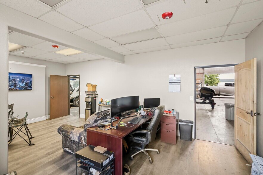 More Photos Of 1176 Angela Ct, Minden Manufacturing For Lease