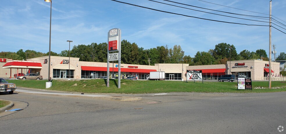 Primary Photo Of 4684-4700 Belmont Ave, Youngstown Unknown For Lease