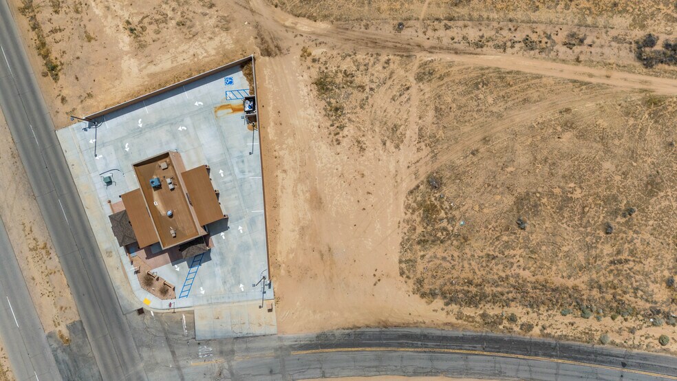 More Photos Of 10622 S Loop Rd, California City Land For Sale