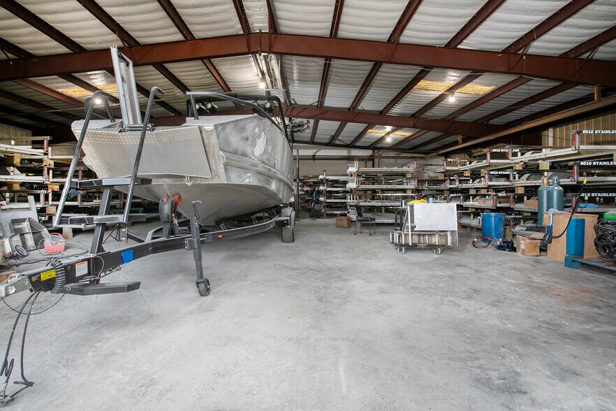 More Photos Of 10991 TX-135, Troup Warehouse For Sale