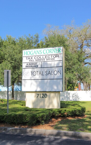 More Photos Of 7120 Hogan Rd, Jacksonville Unknown For Lease