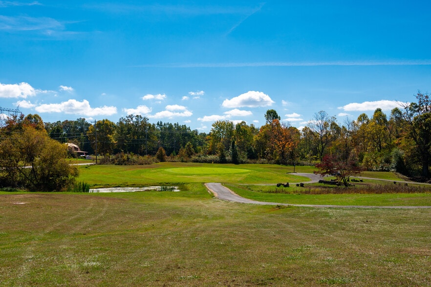 More Photos Of 16941 Highway 70 N, Monterey Golf Course Driving Range For Sale