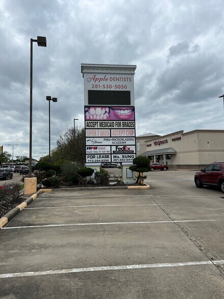 More Photos Of 13192 Bellaire Blvd, Houston Unknown For Lease