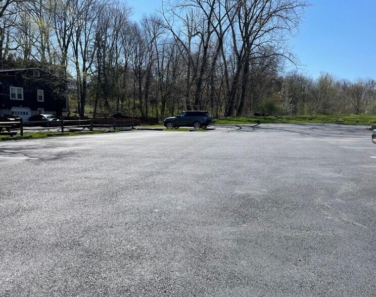 More Photos Of 105 Towners Rd, Carmel Storefront Retail Residential For Sale