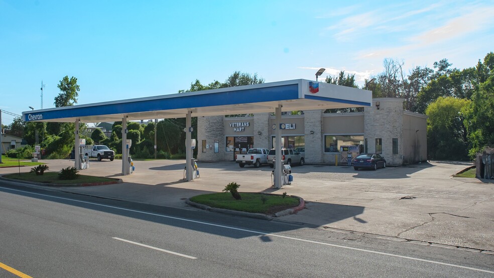 Primary Photo Of 1809 N Washington Ave, Livingston Convenience Store For Sale