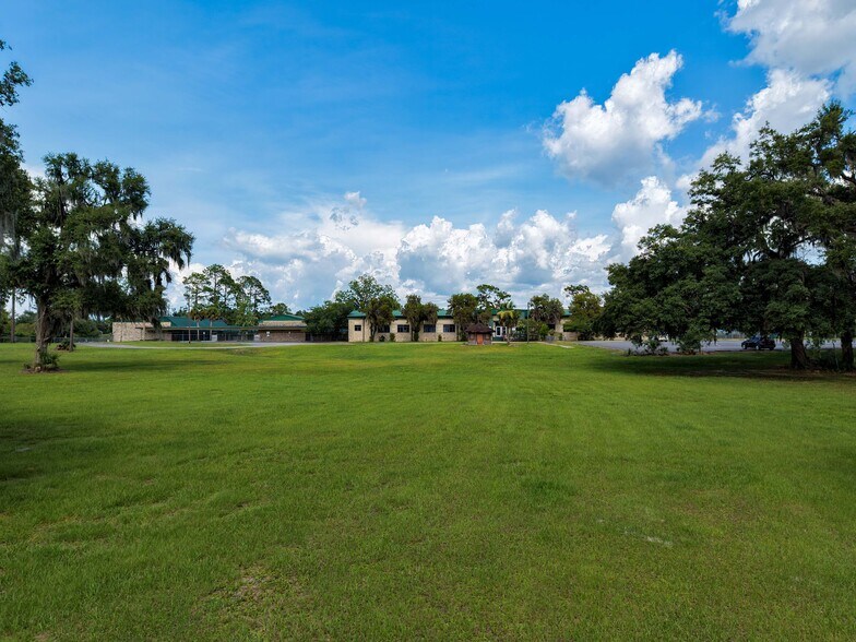 More Photos Of 502 N Center St, Perry Schools For Sale