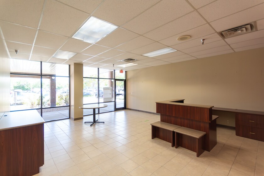 More Photos Of 2531 S Shields St, Fort Collins General Retail For Lease