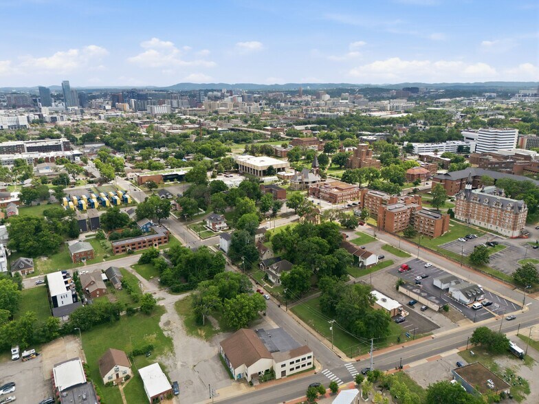 More Photos Of , Nashville General Retail For Sale