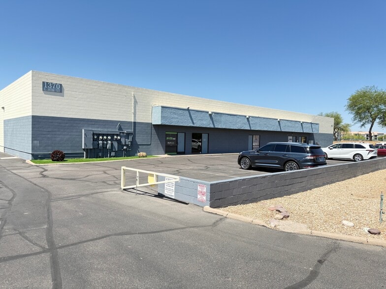 Primary Photo Of 1370 E 8th St, Tempe Warehouse For Lease