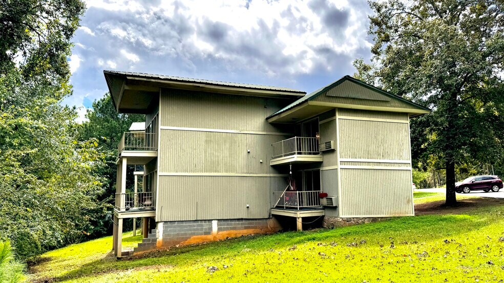 More Photos Of 6270 Aquarius Dr, Alpine Apartments For Sale