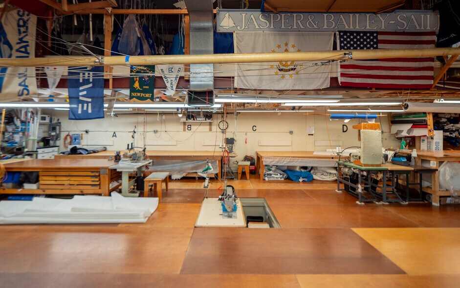 More Photos Of 64 Halsey St, Newport Warehouse For Sale