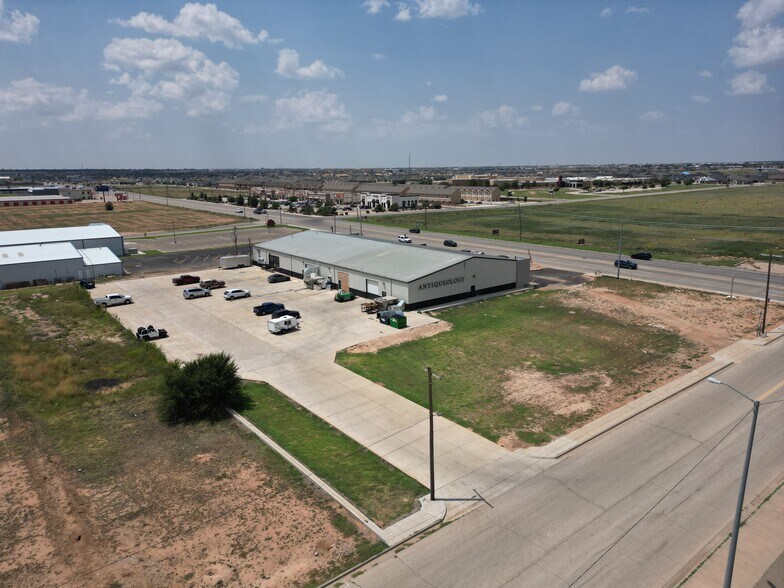 More Photos Of 11703 Indiana Ave, Lubbock Warehouse For Sale