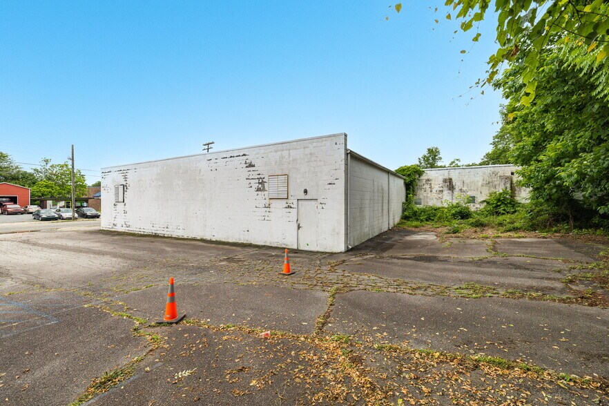 More Photos Of , Reidsville Unknown For Sale