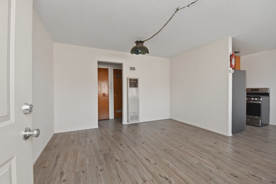 More Photos Of 2823 U St, Sacramento Apartments For Sale