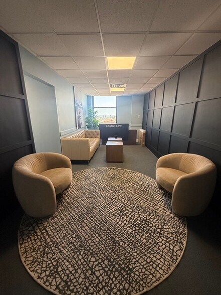 More Photos Of 35 Journal Sq, Jersey City Medical For Lease