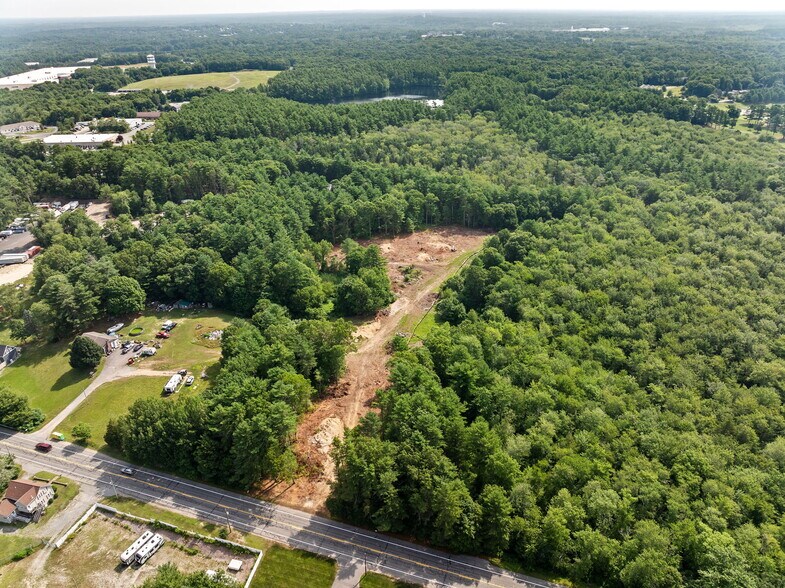 More Photos Of 168 Bedford St, Lakeville Land For Sale
