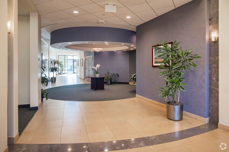More Photos Of 135 Engineers Rd, Hauppauge Medical For Lease