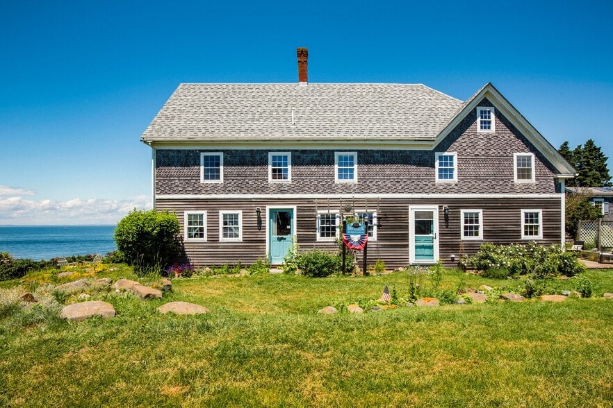 Primary Photo Of 5 Wharf Hill Rd, Monhegan Hospitality For Sale