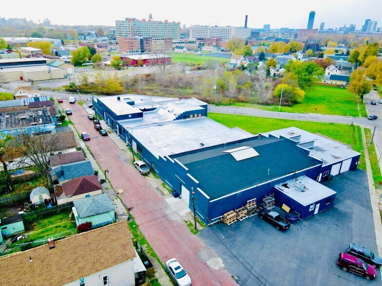 Primary Photo Of 20 Cornelia St, Buffalo Warehouse For Lease