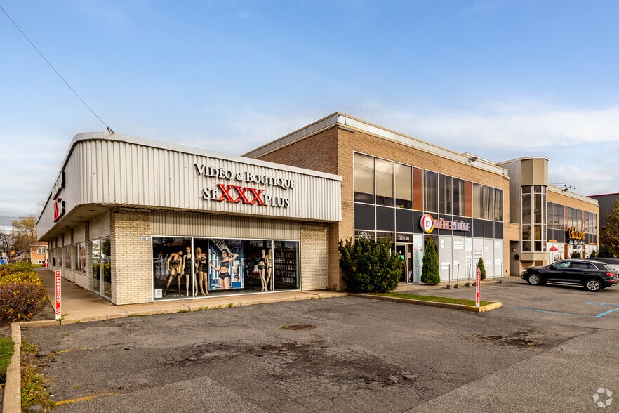 More Photos Of 3879 Boul Taschereau, Longueuil General Retail For Lease