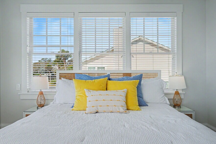 More Photos Of 8 Sandlewood Ct, Tybee Island Specialty For Sale