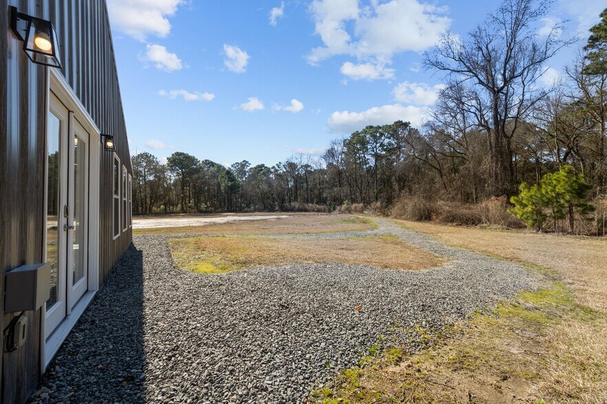 More Photos Of 9572 Hwy 41 W, Pink Hill Land For Sale