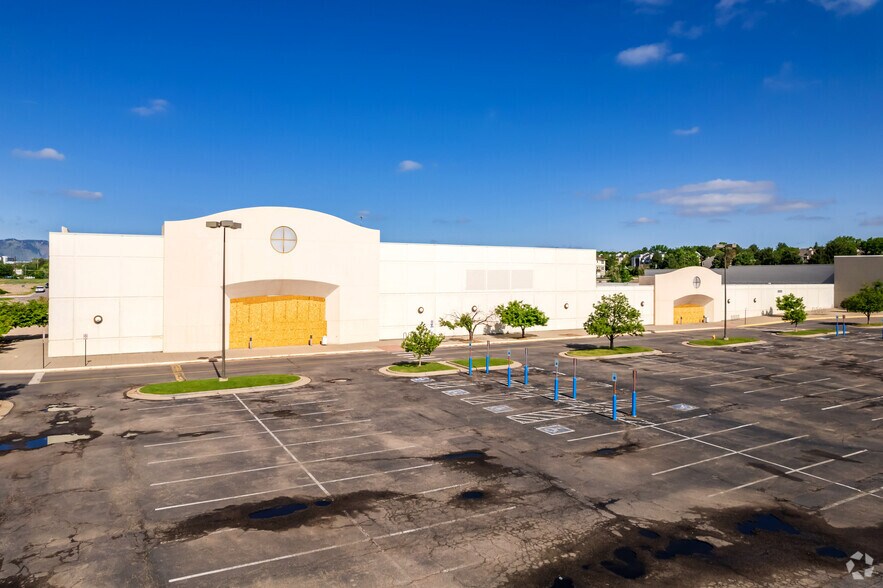 More Photos Of 10555-10785 W Colfax Ave, Lakewood Unknown For Sale