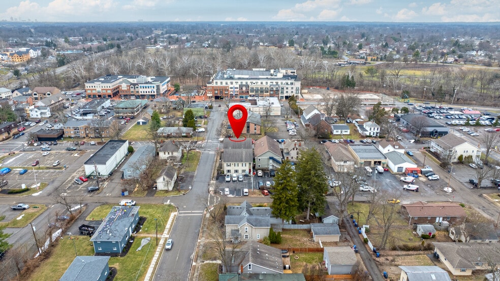 More Photos Of 132 N High St, Gahanna Office For Sale