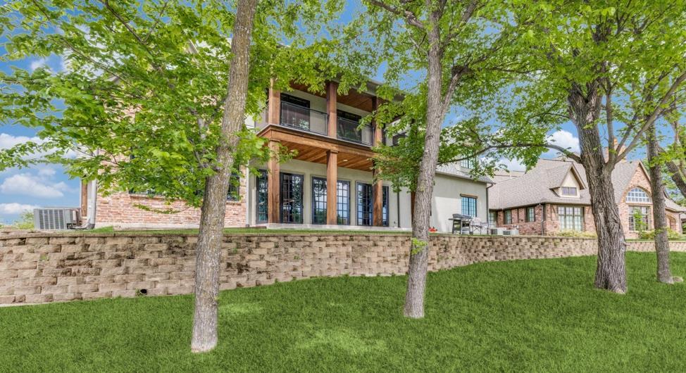 More Photos Of 3008 E Hebron Pky, Carrollton Office For Sale